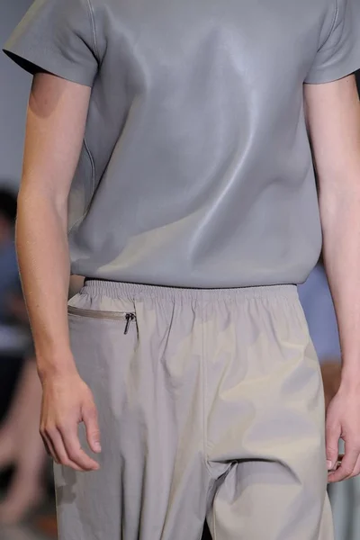 Look 7